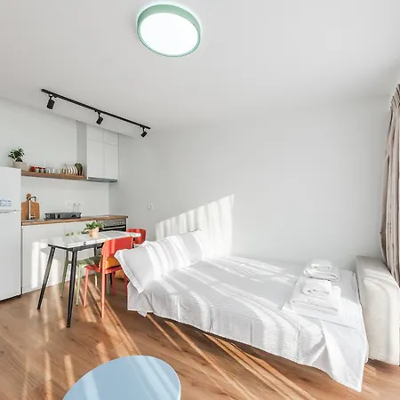 8th Floor Apartments, * Golem (Tirana)