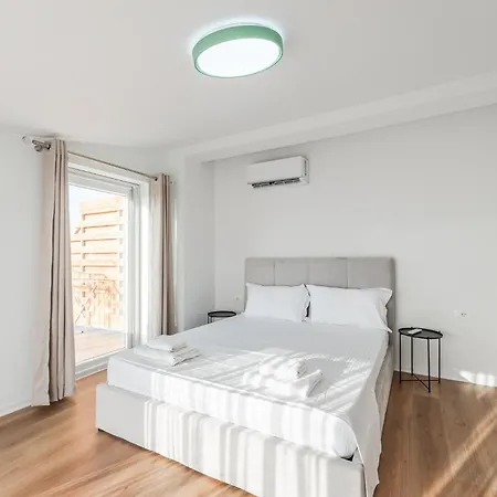 Apartment 8th Floor Apartments, Golem (Tirana)