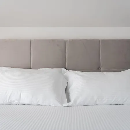 8th Floor Apartments, Golem (Tirana)