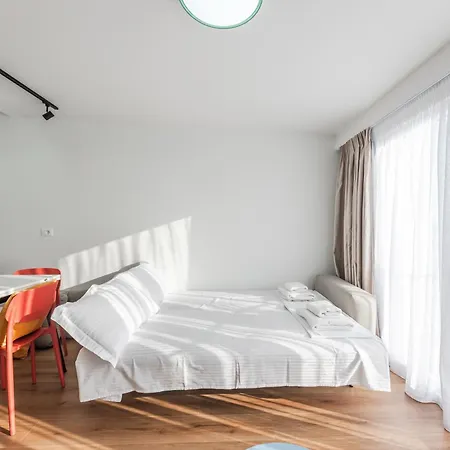 Appartement 8th Floor Apartments, Golem (Tirana)